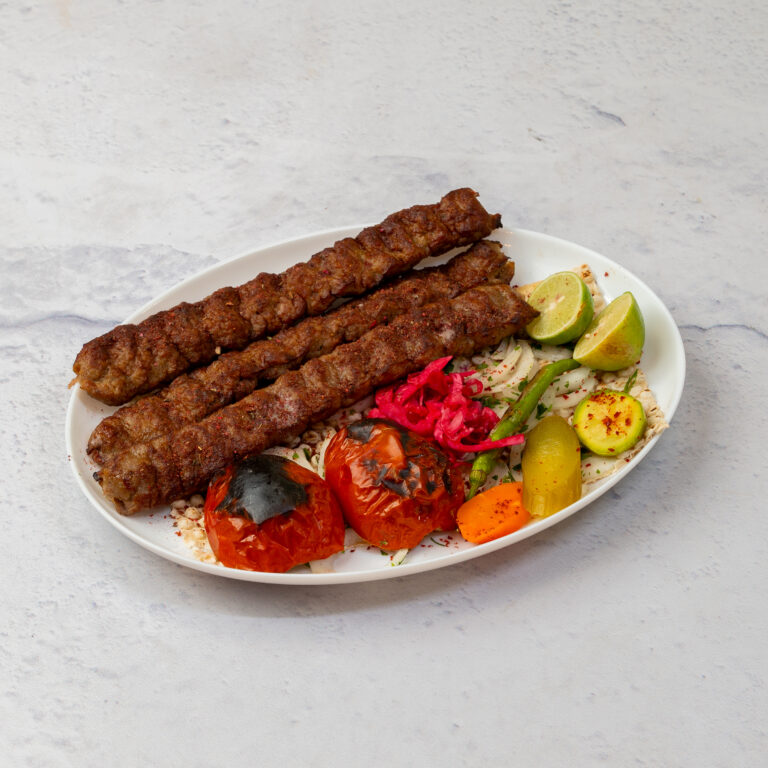 خوراک کوبیده سه سیخ